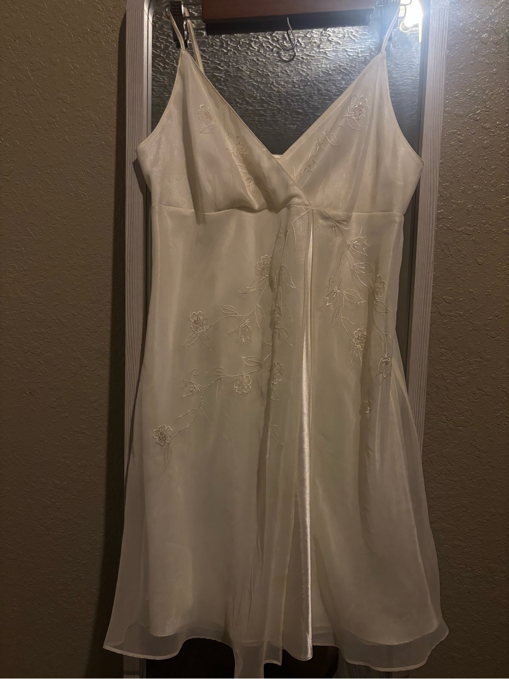 Valerie Stevens Ivory Floral Embroidered V-Neck Midi Dress
